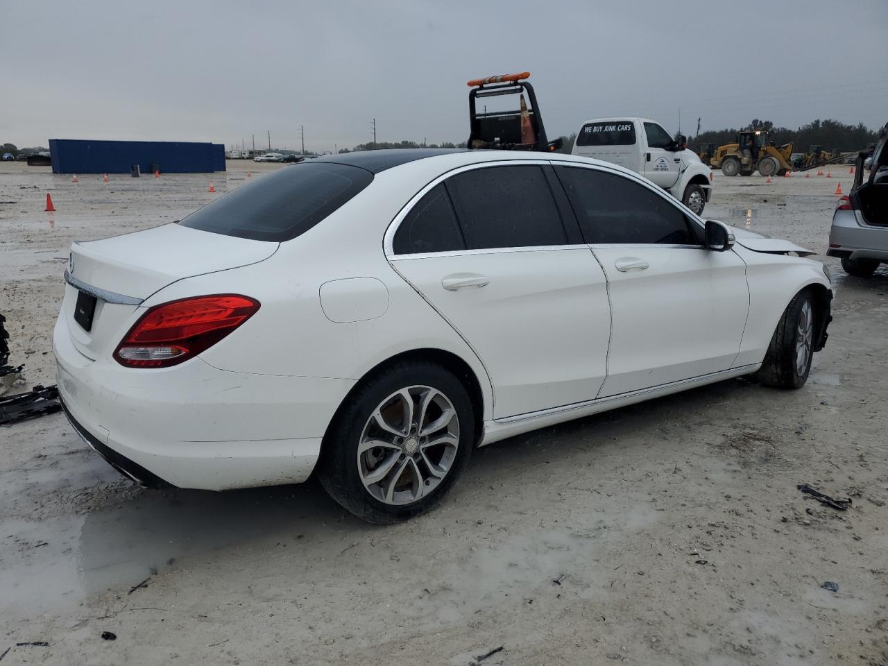 Photo 2 VIN: 55SWF4JB2FU094391 - MERCEDES-BENZ C 300 