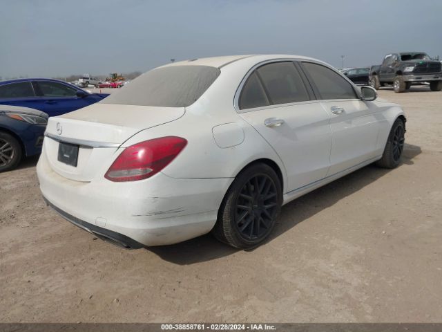 Photo 3 VIN: 55SWF4JB2GU148645 - MERCEDES-BENZ C 300 