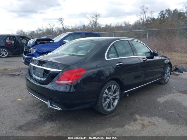 Photo 3 VIN: 55SWF4JB2HU204763 - MERCEDES-BENZ C 300 