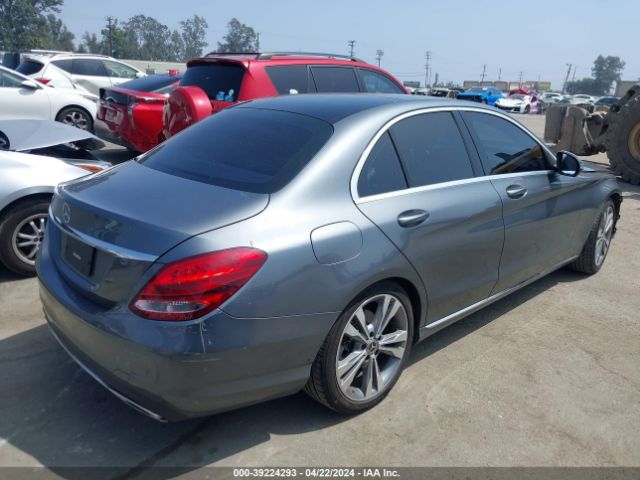 Photo 3 VIN: 55SWF4JB2HU229405 - MERCEDES-BENZ C 300 