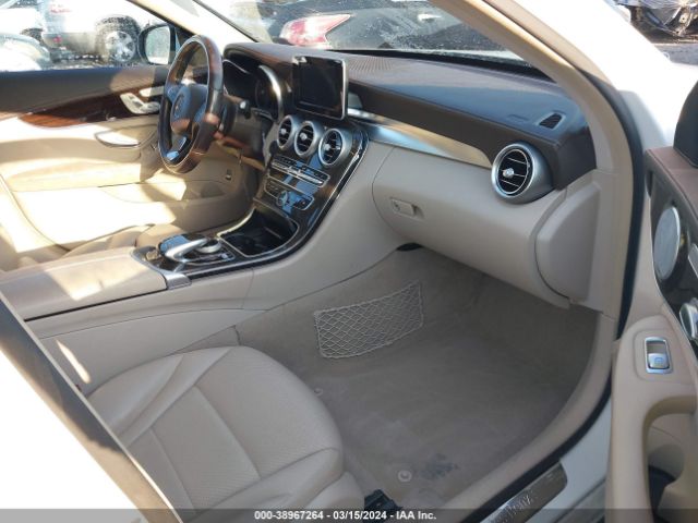 Photo 4 VIN: 55SWF4JB3FU044406 - MERCEDES-BENZ C 300 