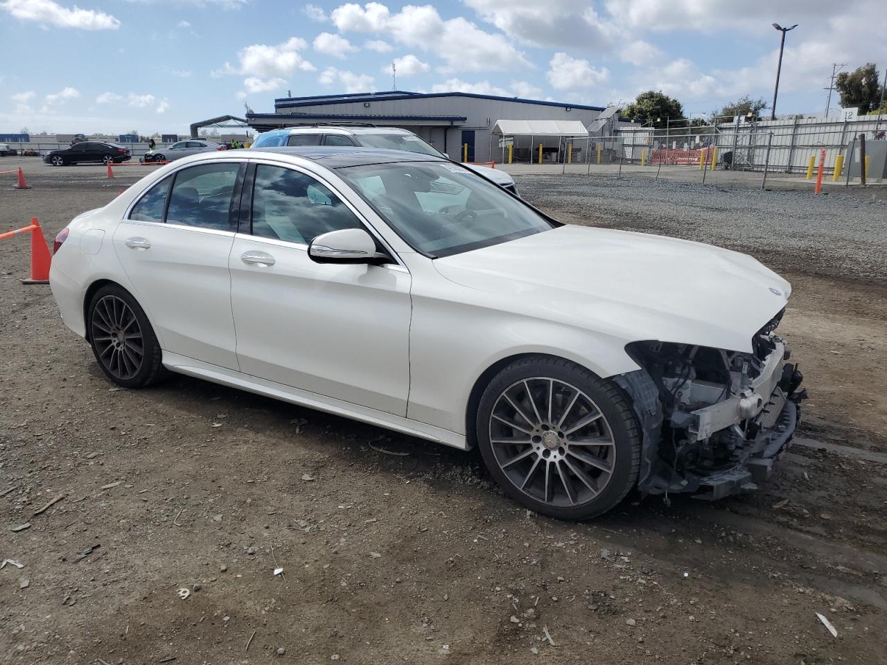 Photo 3 VIN: 55SWF4JB3FU086610 - MERCEDES-BENZ C-KLASSE 