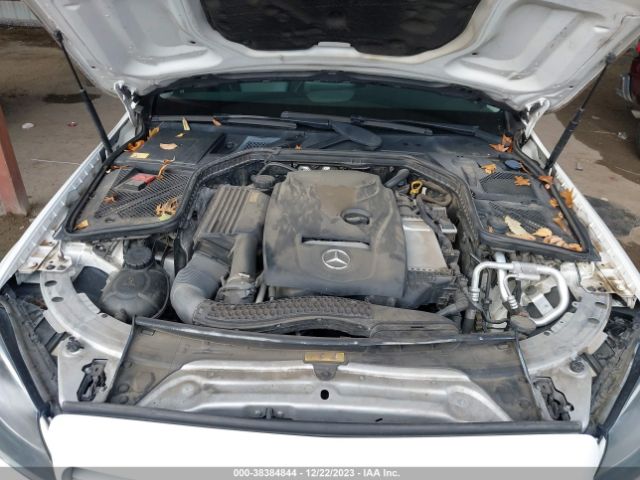 Photo 9 VIN: 55SWF4JB3FU086638 - MERCEDES-BENZ C 300 