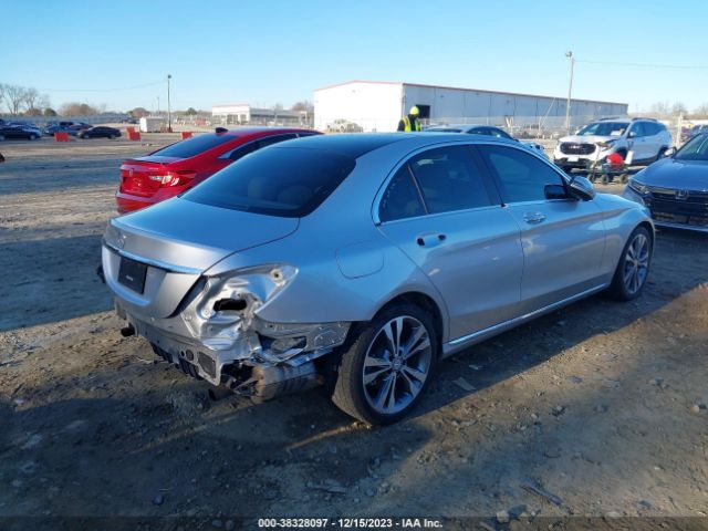 Photo 3 VIN: 55SWF4JB3GU173764 - MERCEDES-BENZ C 300 