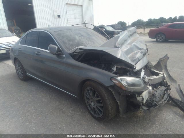 Photo 0 VIN: 55SWF4JB3HU184796 - MERCEDES-BENZ C 300 