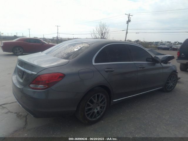 Photo 3 VIN: 55SWF4JB3HU184796 - MERCEDES-BENZ C 300 