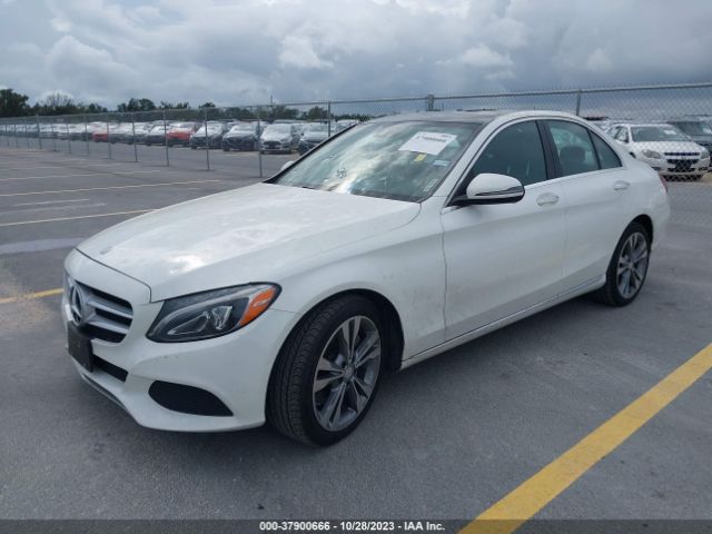 Photo 1 VIN: 55SWF4JB3HU191036 - MERCEDES-BENZ C 300 