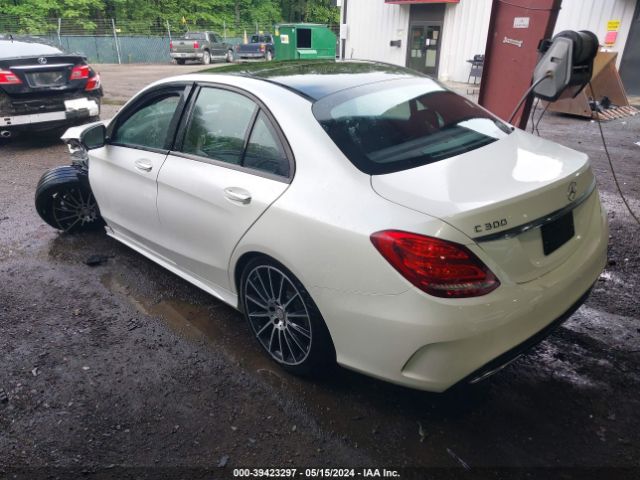 Photo 2 VIN: 55SWF4JB3HU207932 - MERCEDES-BENZ C 300 