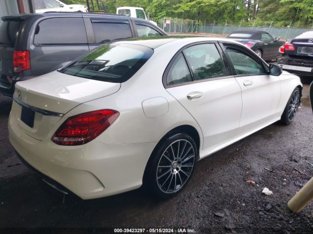 Photo 3 VIN: 55SWF4JB3HU207932 - MERCEDES-BENZ C 300 