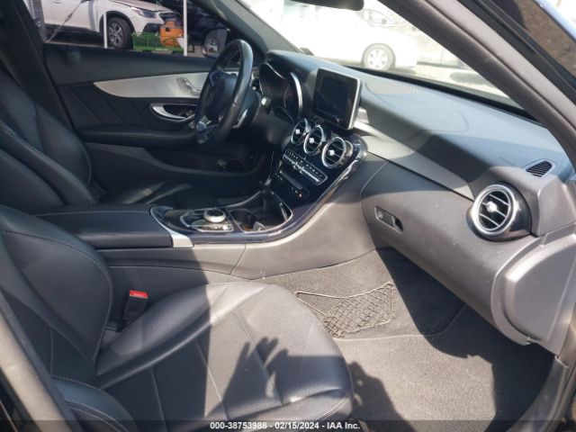 Photo 4 VIN: 55SWF4JB3JU253380 - MERCEDES-BENZ C 300 