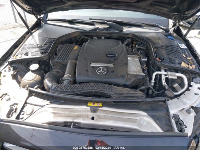 Photo 9 VIN: 55SWF4JB3JU253380 - MERCEDES-BENZ C 300 