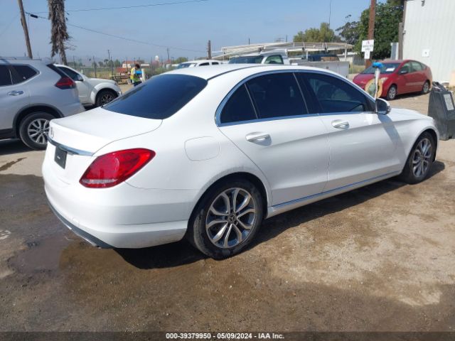 Photo 3 VIN: 55SWF4JB3JU256232 - MERCEDES-BENZ C 