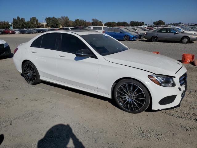 Photo 3 VIN: 55SWF4JB3JU271765 - MERCEDES-BENZ C 300 