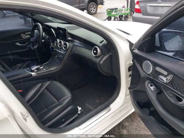 Photo 4 VIN: 55SWF4JB4GU104873 - MERCEDES-BENZ C 300 