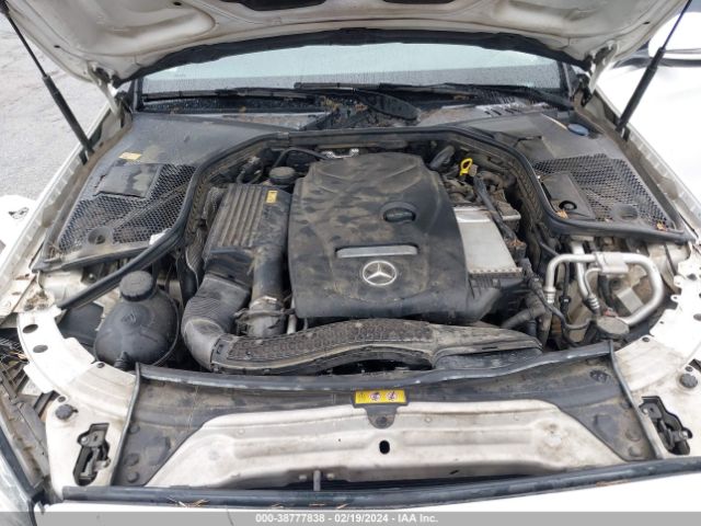 Photo 9 VIN: 55SWF4JB4GU104873 - MERCEDES-BENZ C 300 