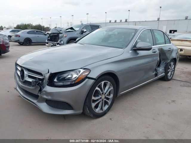 Photo 1 VIN: 55SWF4JB4GU147304 - MERCEDES-BENZ C 300 