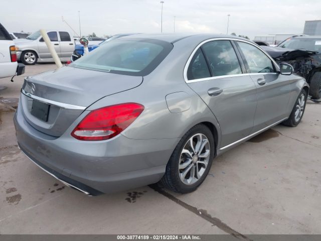 Photo 3 VIN: 55SWF4JB4GU147304 - MERCEDES-BENZ C 300 