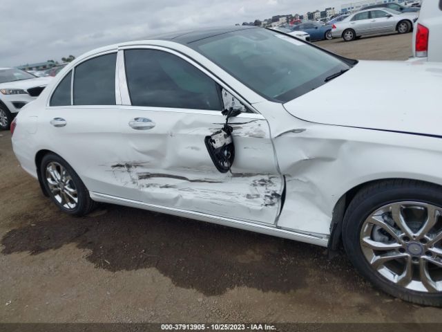 Photo 5 VIN: 55SWF4JB4GU149022 - MERCEDES-BENZ C 300 