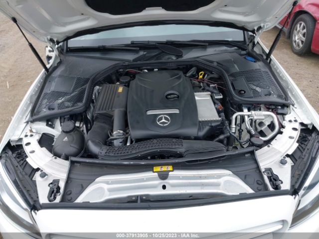 Photo 9 VIN: 55SWF4JB4GU149022 - MERCEDES-BENZ C 300 