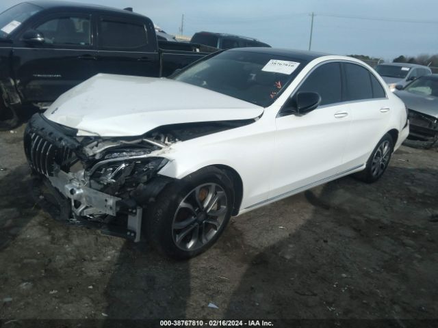 Photo 1 VIN: 55SWF4JB4GU152860 - MERCEDES-BENZ C 300 