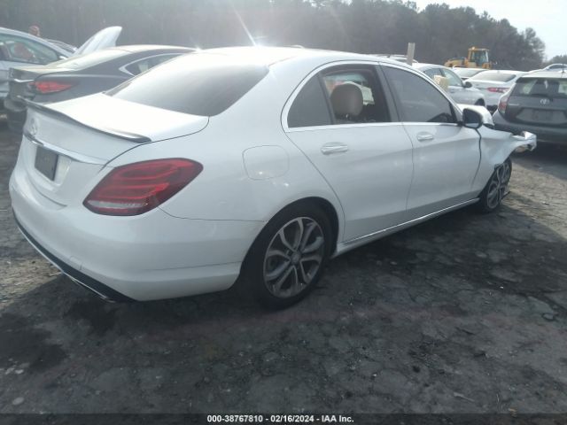 Photo 3 VIN: 55SWF4JB4GU152860 - MERCEDES-BENZ C 300 