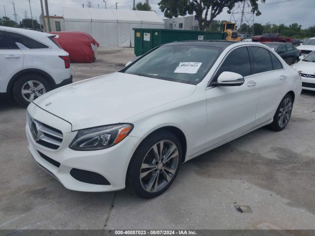 Photo 1 VIN: 55SWF4JB4GU154088 - MERCEDES-BENZ C-CLASS 