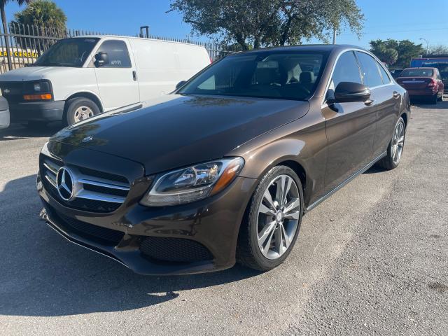 Photo 1 VIN: 55SWF4JB4GU167357 - MERCEDES-BENZ C 300 