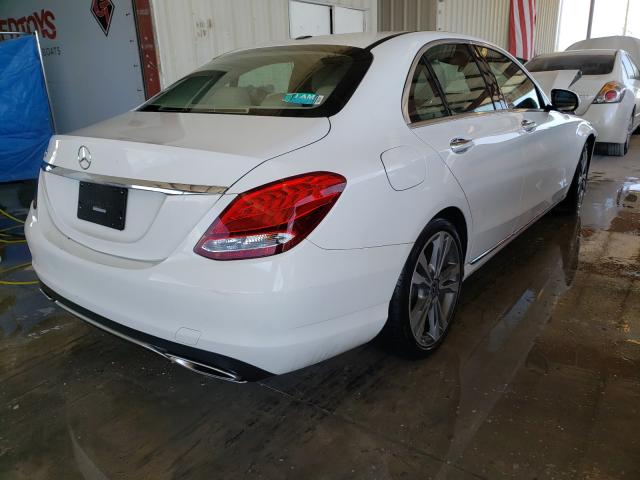 Photo 3 VIN: 55SWF4JB4JU276232 - MERCEDES-BENZ C 300 