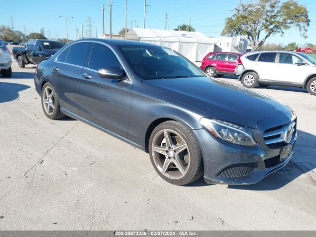 Photo 0 VIN: 55SWF4JB5FU073387 - MERCEDES-BENZ C 300 