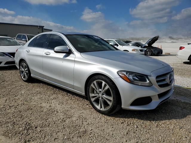 Photo 3 VIN: 55SWF4JB5FU082820 - MERCEDES-BENZ C 300 