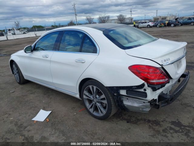 Photo 2 VIN: 55SWF4JB5GU107278 - MERCEDES-BENZ C 300 