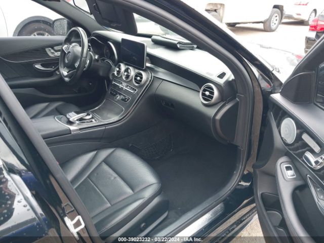 Photo 4 VIN: 55SWF4JB5GU131578 - MERCEDES-BENZ C 300 