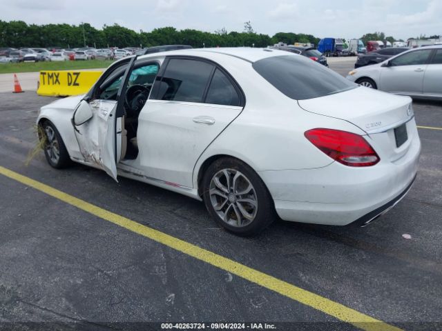 Photo 2 VIN: 55SWF4JB5HU180233 - MERCEDES-BENZ C-CLASS 