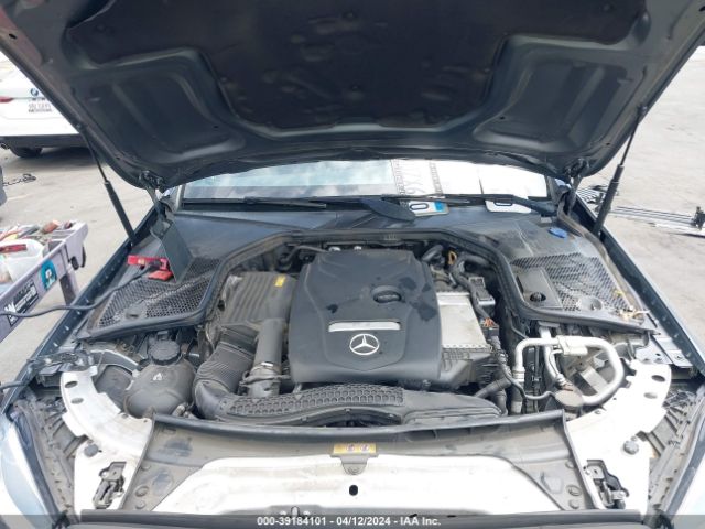 Photo 9 VIN: 55SWF4JB5JU278054 - MERCEDES-BENZ C 300 