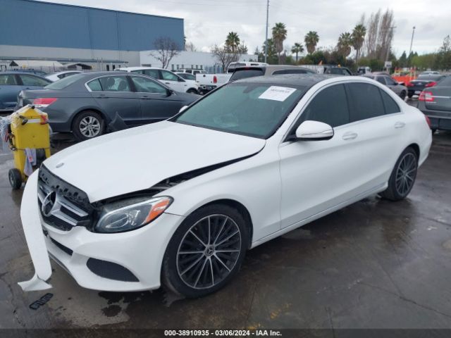 Photo 1 VIN: 55SWF4JB6FU081952 - MERCEDES-BENZ C 300 