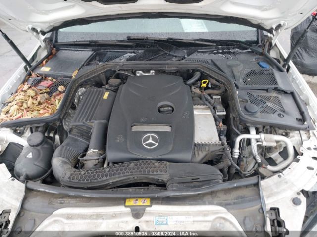 Photo 9 VIN: 55SWF4JB6FU081952 - MERCEDES-BENZ C 300 