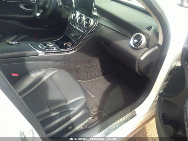 Photo 4 VIN: 55SWF4JB6HU232632 - MERCEDES-BENZ C 300 