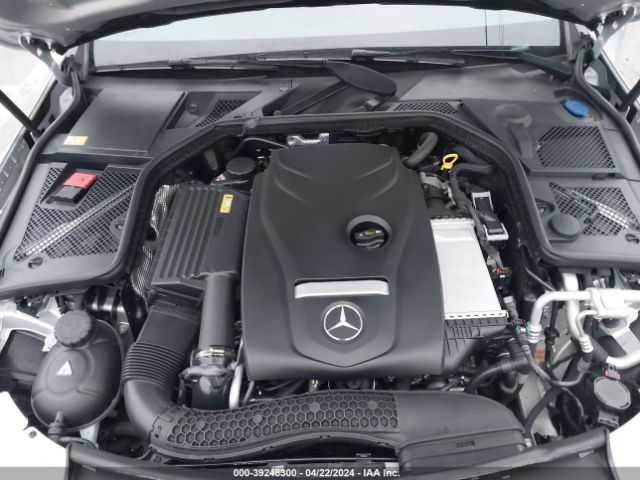 Photo 9 VIN: 55SWF4JB7FU049950 - MERCEDES-BENZ C 300 