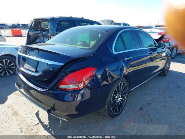 Photo 3 VIN: 55SWF4JB7GU131453 - MERCEDES-BENZ C 300 