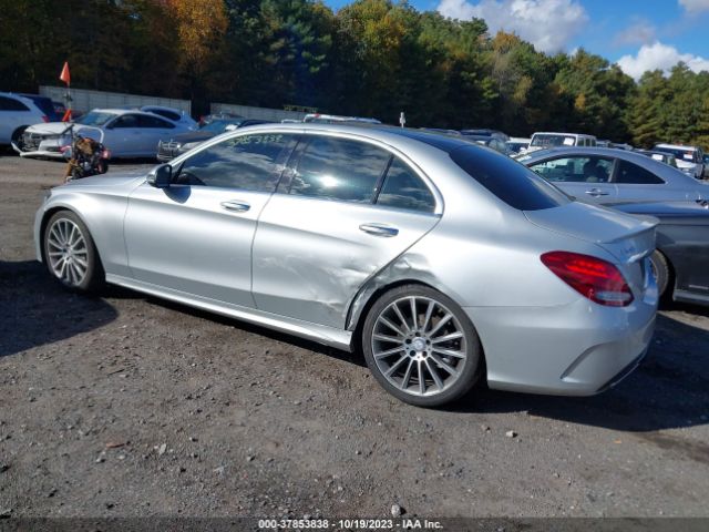 Photo 2 VIN: 55SWF4JB7GU140430 - MERCEDES-BENZ C 300 