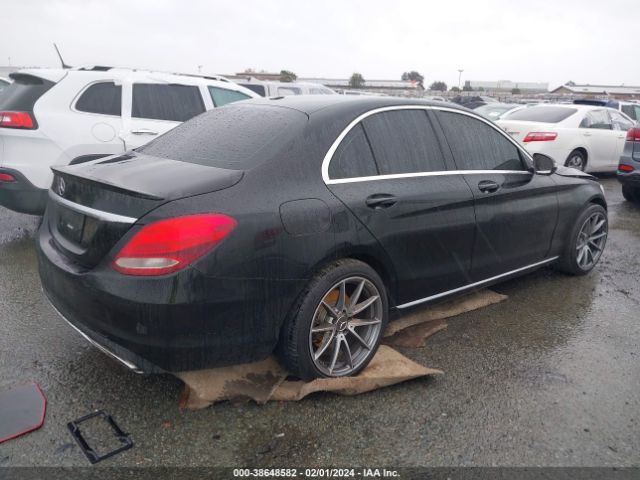 Photo 3 VIN: 55SWF4JB7GU147846 - MERCEDES-BENZ C 300 