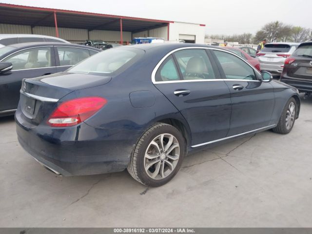 Photo 3 VIN: 55SWF4JB7GU162637 - MERCEDES-BENZ C 300 