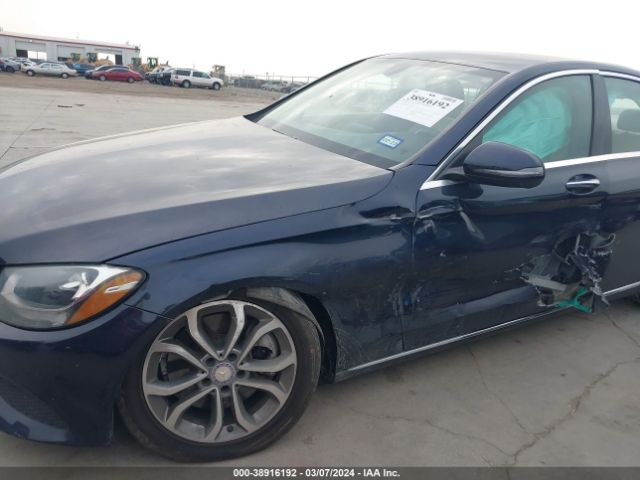 Photo 5 VIN: 55SWF4JB7GU162637 - MERCEDES-BENZ C 300 