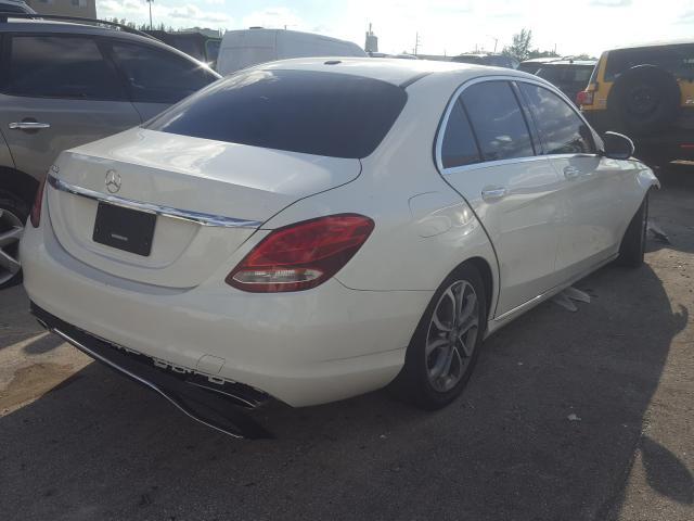 Photo 3 VIN: 55SWF4JB7GU172066 - MERCEDES-BENZ C 300 