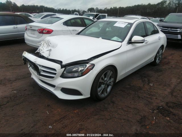 Photo 1 VIN: 55SWF4JB7JU239742 - MERCEDES-BENZ C 300 