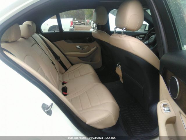 Photo 7 VIN: 55SWF4JB7JU239742 - MERCEDES-BENZ C 300 