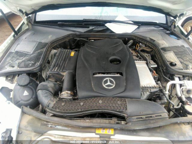 Photo 9 VIN: 55SWF4JB7JU239742 - MERCEDES-BENZ C 300 