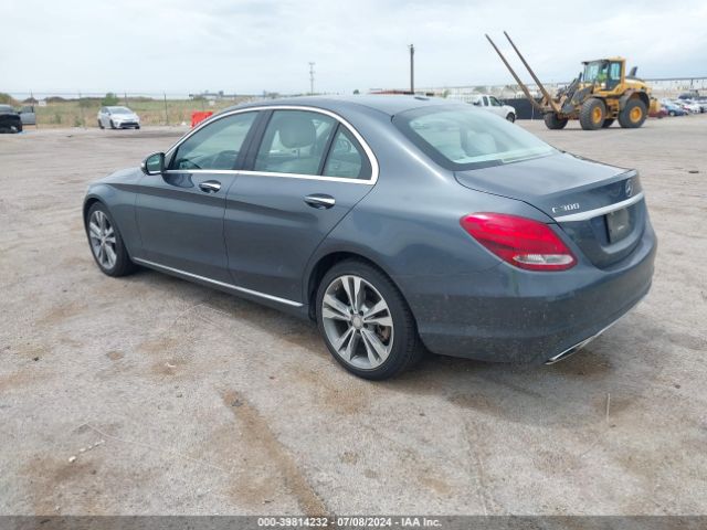 Photo 2 VIN: 55SWF4JB8FU055966 - MERCEDES-BENZ C 300 