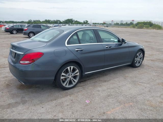 Photo 3 VIN: 55SWF4JB8FU055966 - MERCEDES-BENZ C 300 