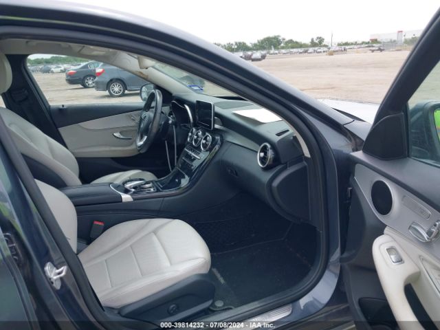 Photo 4 VIN: 55SWF4JB8FU055966 - MERCEDES-BENZ C 300 